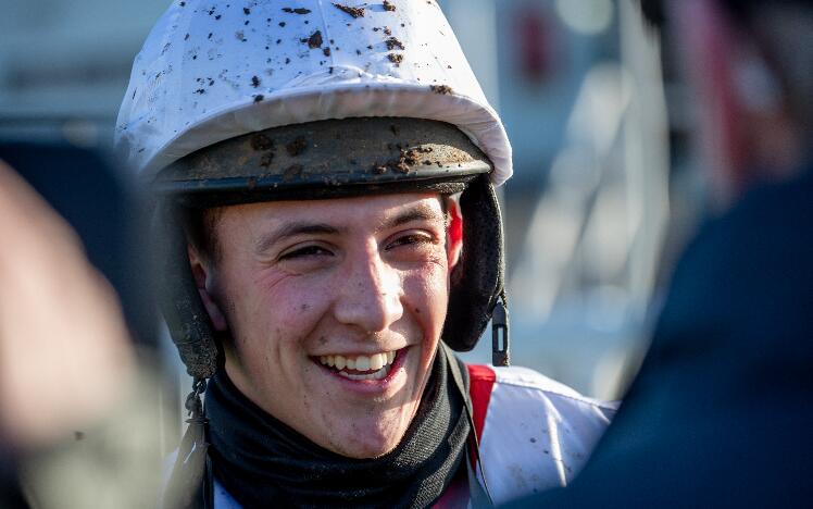 Connor Brace - Winner at Sandown and with Cheltenham Entries