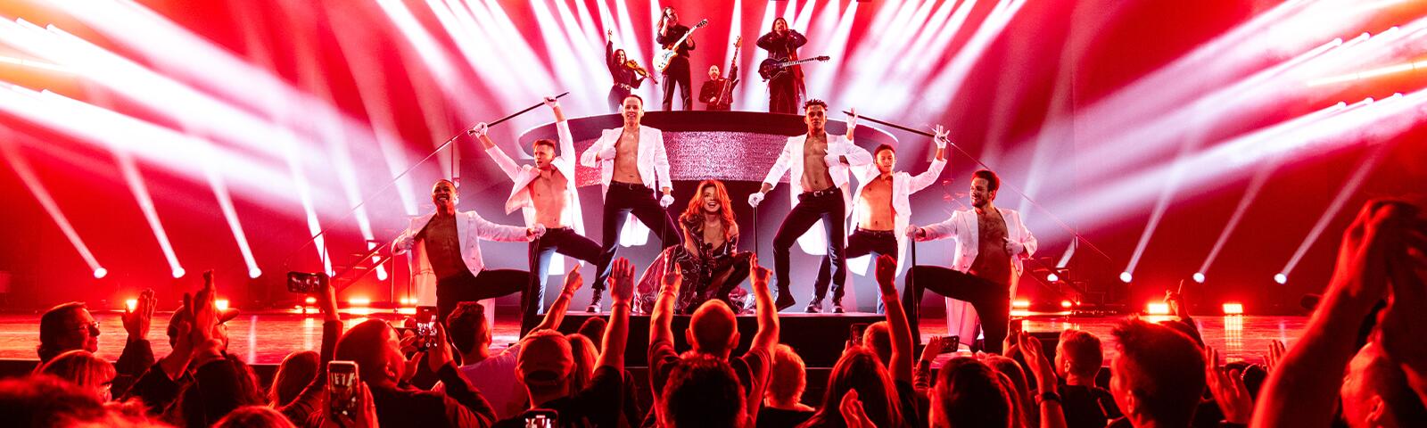 Shania Twain at Chepstow Racecourse