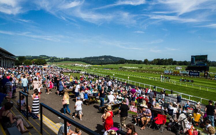 Crowds at Chepstow Racecourse